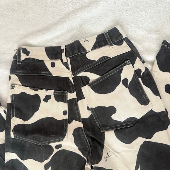 Lisa Says Gah Cow Print Robyn Jeans - Picture 6 of 8